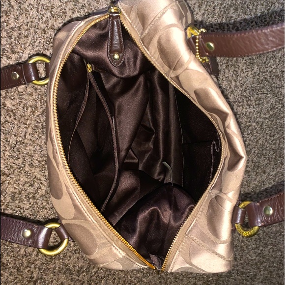 Coach Bag. - Picture 3 of 3